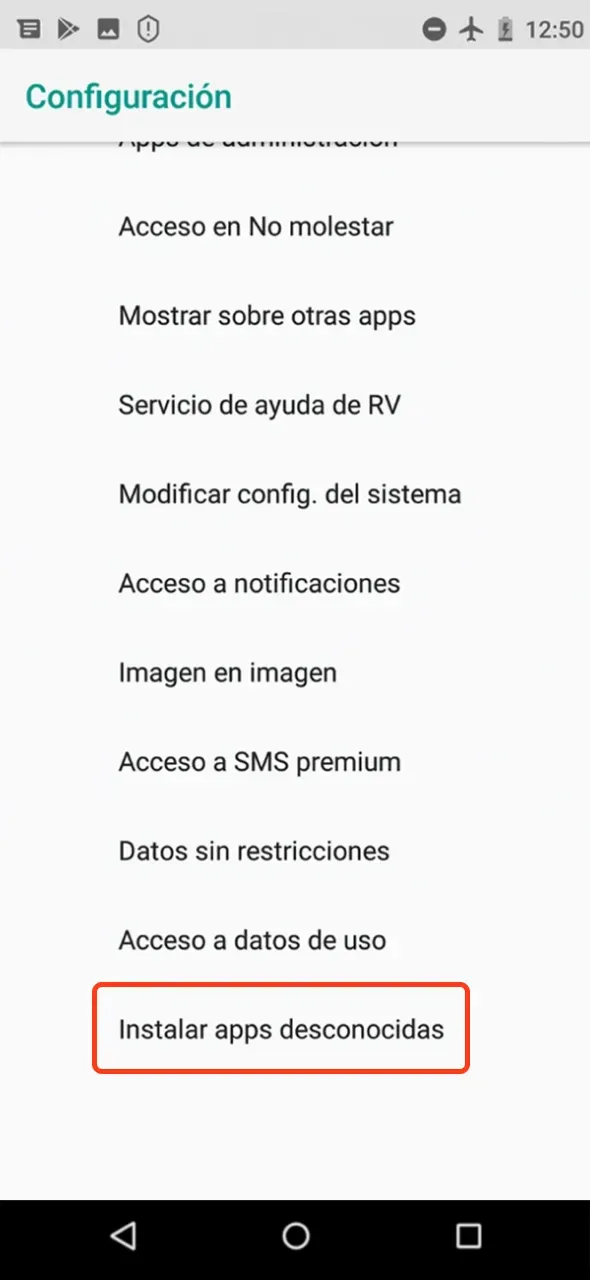 Autoriza la instalación desde fuentes desconocidas para descargar la Coolbet app.